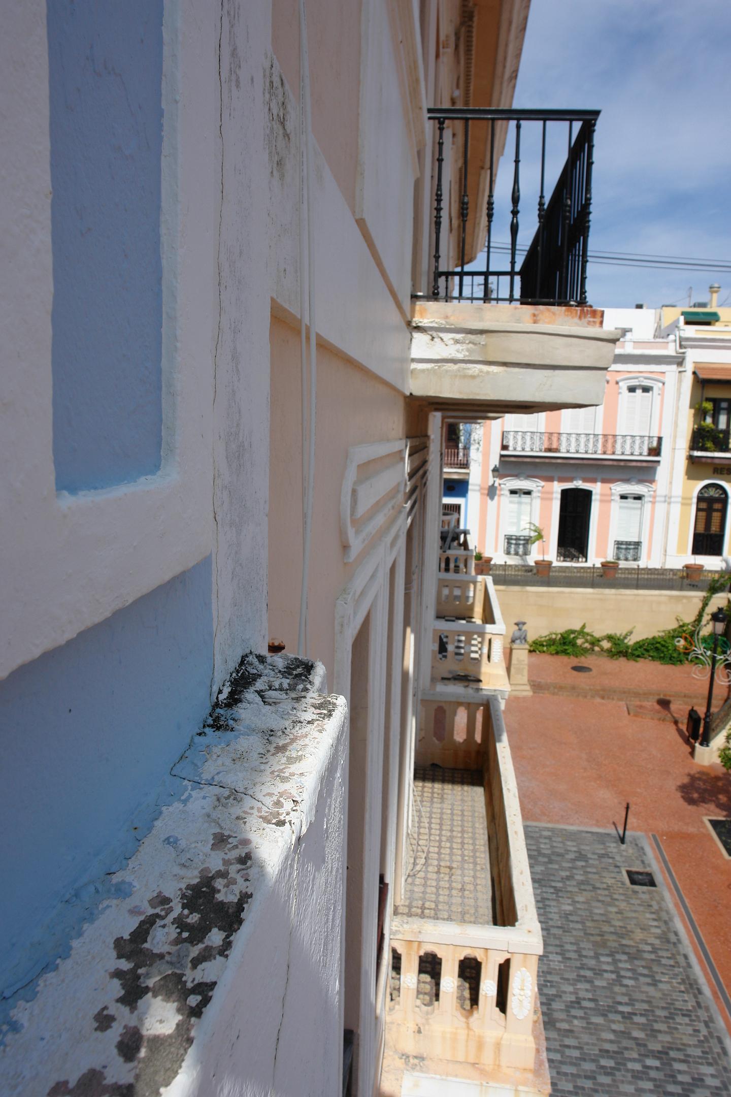Calle de San Francisco 269 - San Juan (Viejo San Juan) - 2011 00055